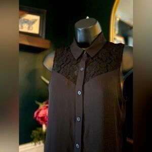 H&M black sleeveless button down blouse, Size 2